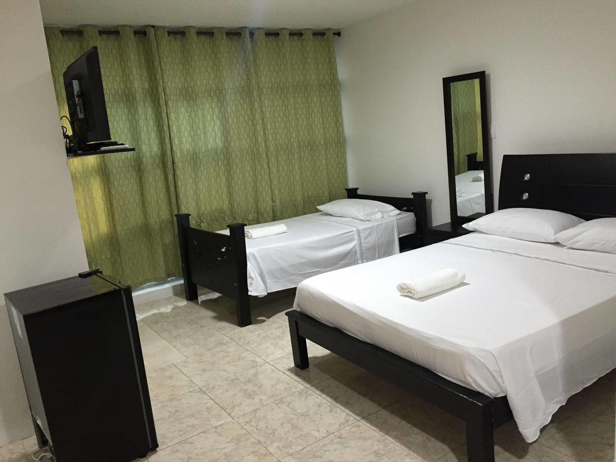 Hostal Central Beach San Andrés Buitenkant foto