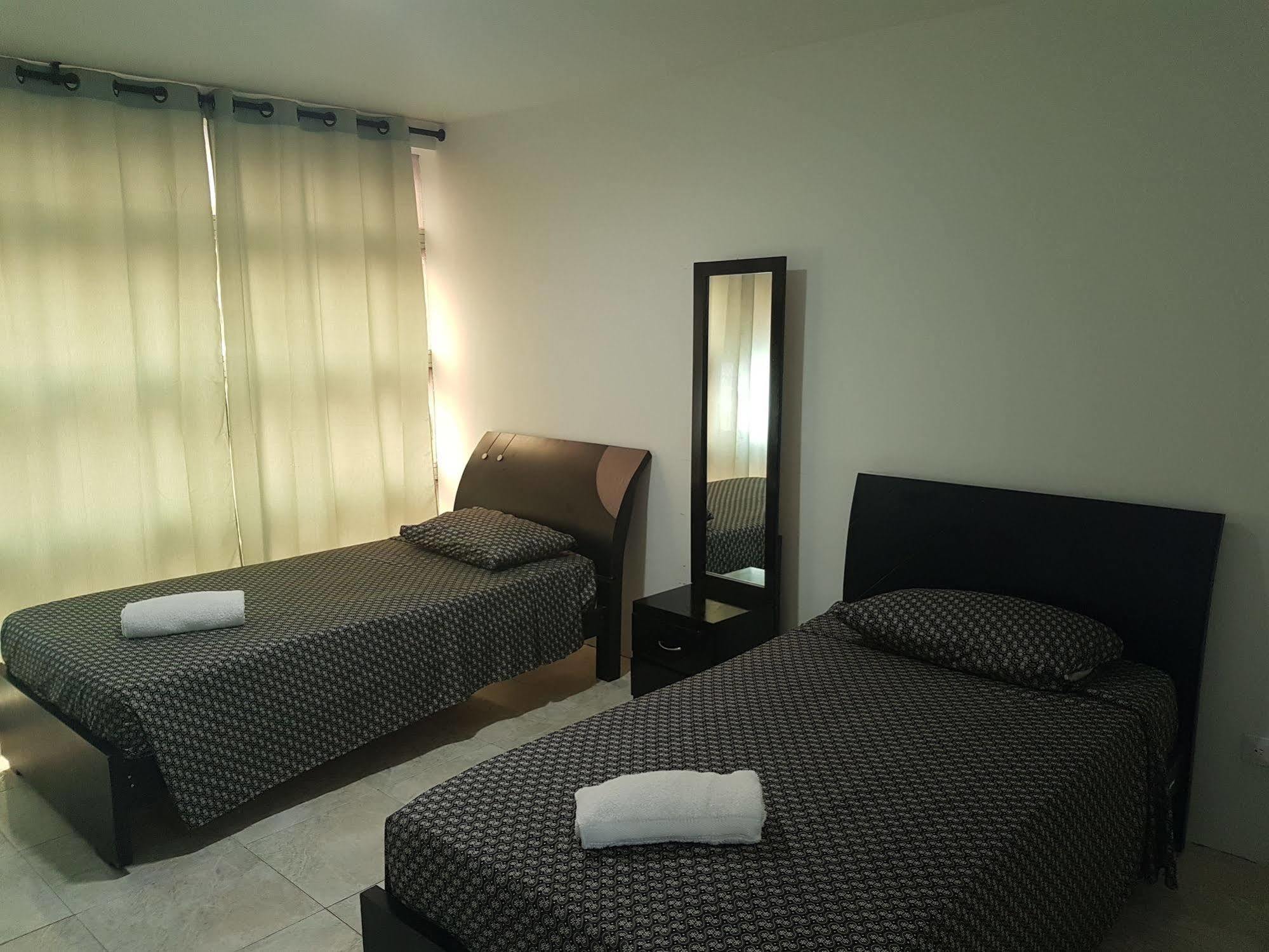 Hostal Central Beach San Andrés Buitenkant foto